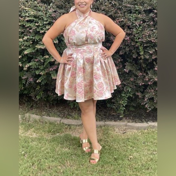 ASOS Dresses & Skirts - ASOS LUXE Curve Halter Swing Dress Size 18 Metallic Pink Gold Jacquard Floral